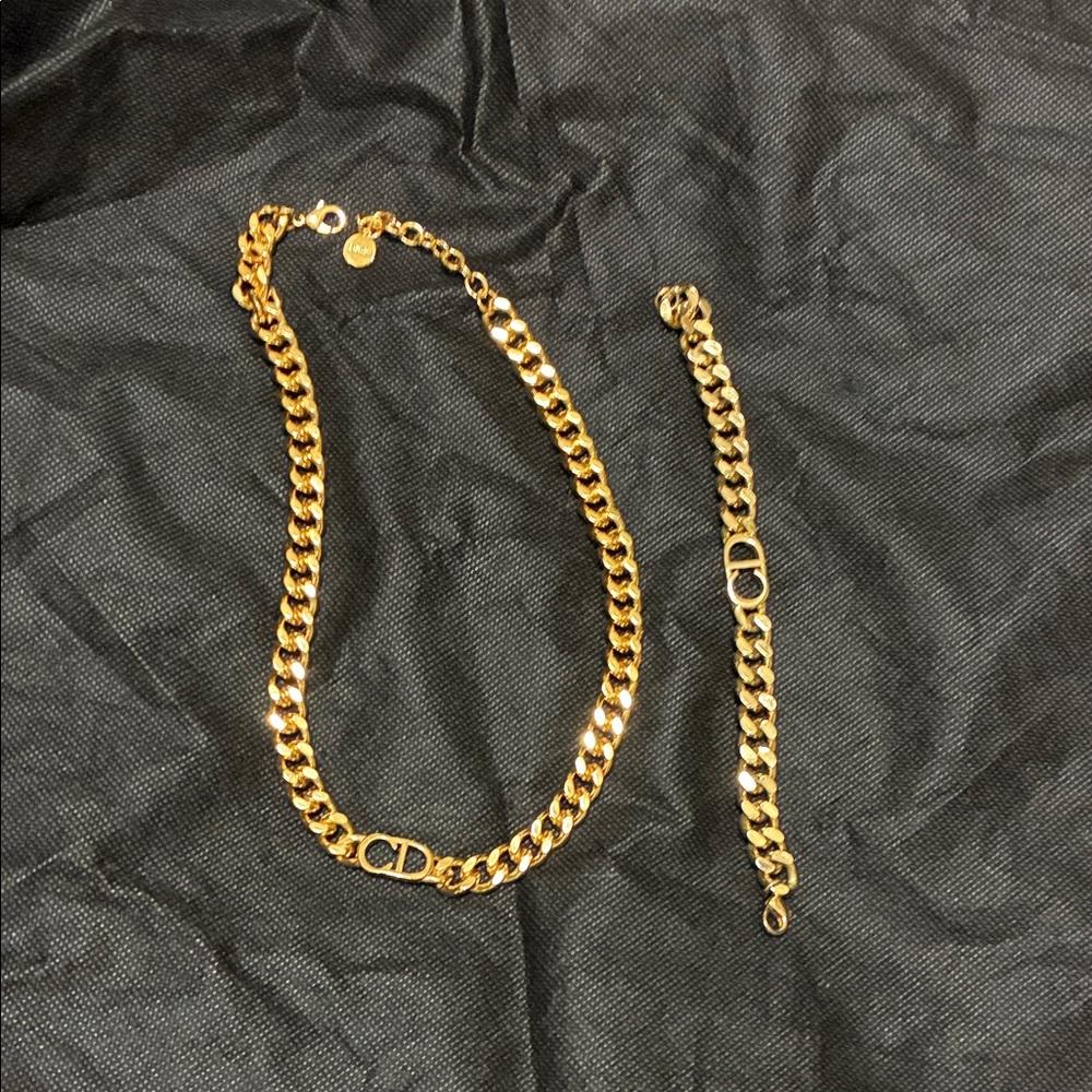 Gold Chain Necklace and Bracelet Set